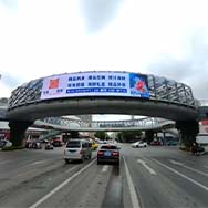 Overpass screen